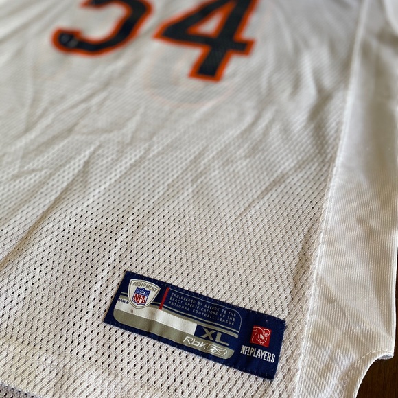 Chicago Bears URLACHER 54 NFL Reebok jersey - Picture 6 of 9